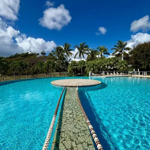 Appartement Lunéa, jardin, piscine à débordement, hotel v mestu Saint-François