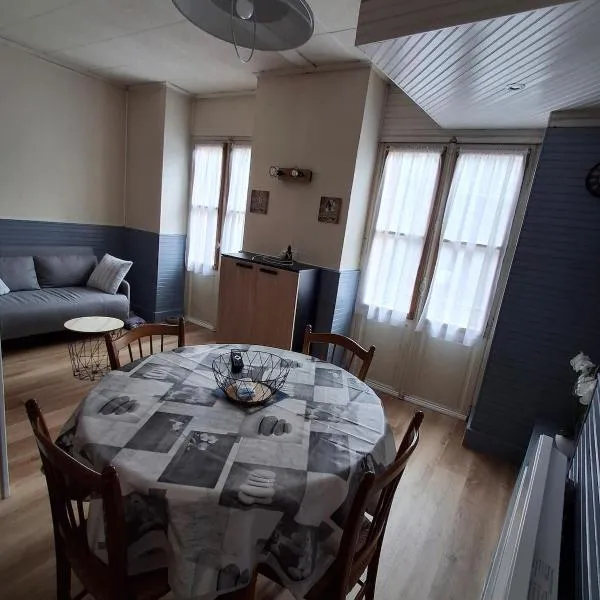 Appartement Plein Coeur de Cauterets, מלון בקוטרה