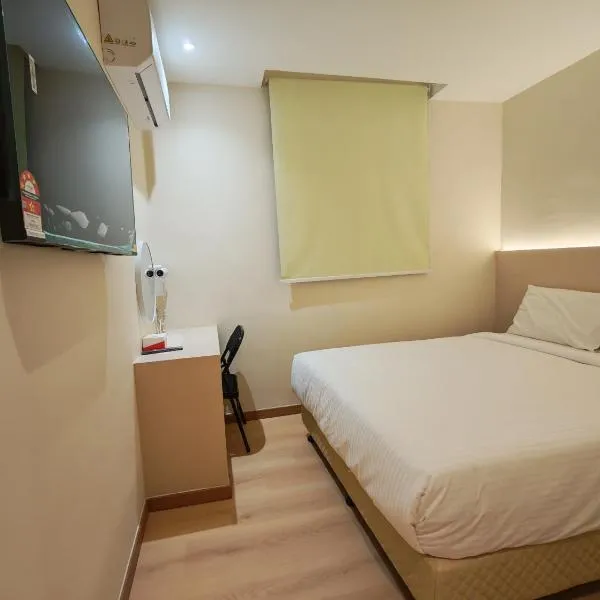 The Loft hotel 68, מלון בבאטרוורת'