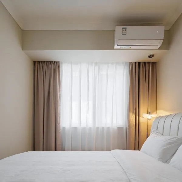 - Road Passenger - Daughter City - Xujiaping Airport - Enshi Women and Children-s Hospital - Tusi City - Xinghui Square - Selenium Tea City - Railway Station - 3-bedroom, hotel i Enshi