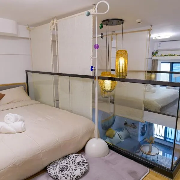 - Parent Child Travel - 2-Residence - Wanda Plaza - Yangming International Ganzhou Middle School - University City - Football Park - Binjiang International - Baoneng Xinduhui Cinema -, Hotel in Ganzhou