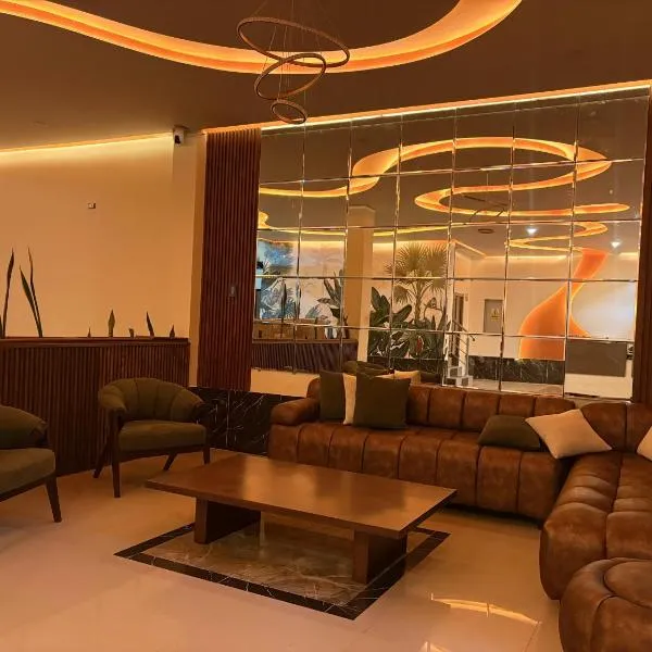 Amazon Garden Suites - Recojo del aeropuerto incluido, hotel a Pucallpa