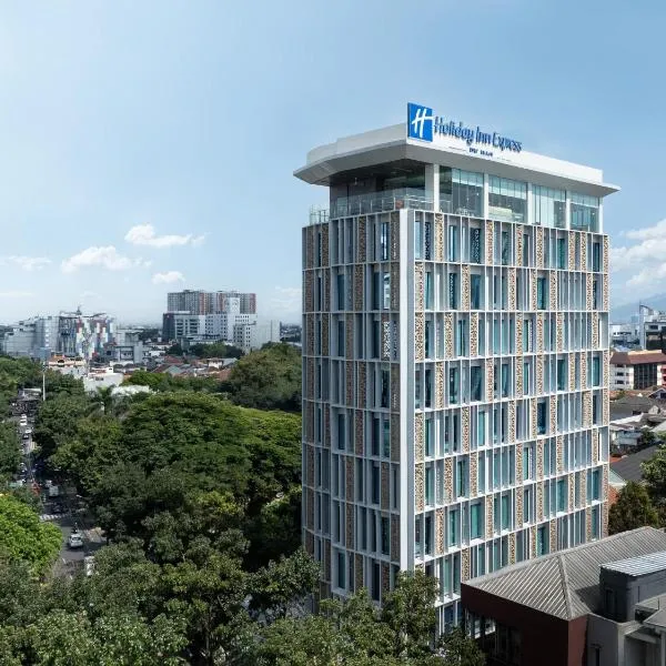 Holiday Inn Express Bandung Braga by IHG, hotel v destinácii Bandung