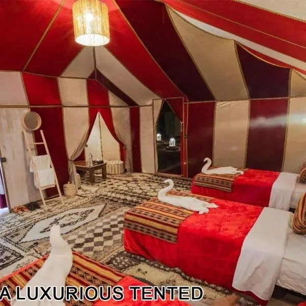 Sahara Luxurious Tented، فندق في مرزوقة