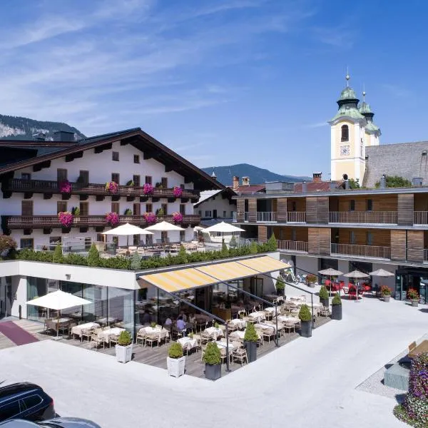 Hotel Wirtshaus Post, hotel di Sankt Johann in Tirol