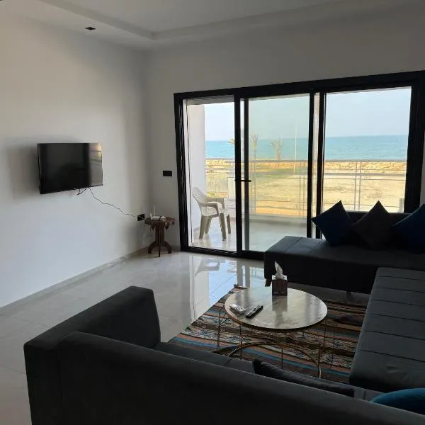 appartement deluxe vue sur mer au centre de Mahdia, отель в Махдии