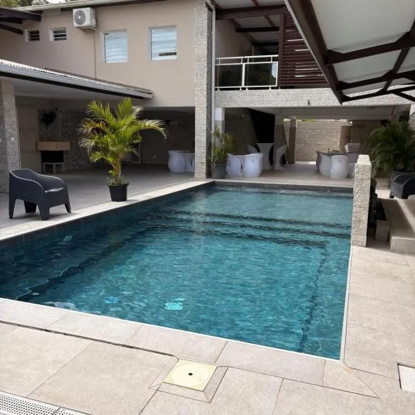 Relax Appart Hôtel, hotel a Kourou