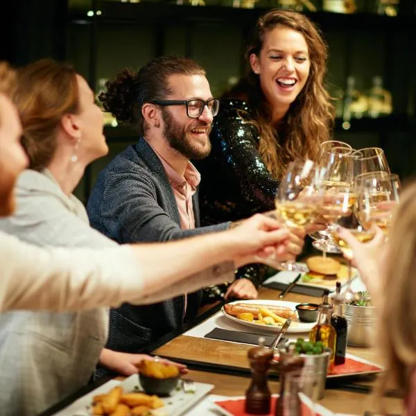 Hotel AVIVA - für Singles & Alleinreisende โรงแรมในOberafiesl