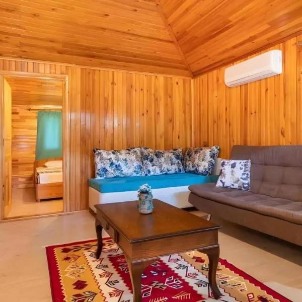 Likya Yanartaş Bungalow, ξενοδοχείο σε Cıralı