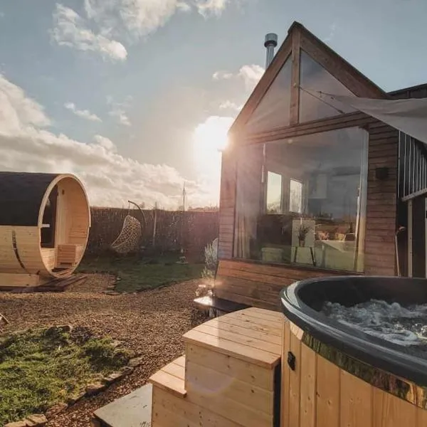 Tiny house avec spa privé et vue panoramique, hotel en Profondeville