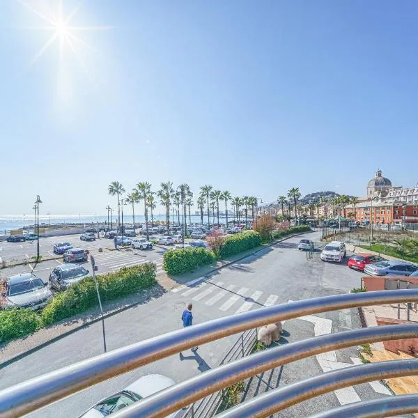 Komsi Group Apartments Genova, отель в Генуе