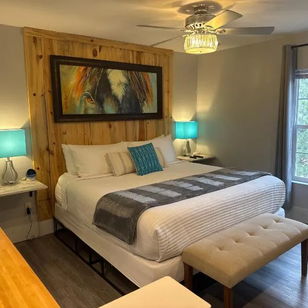 Eagle’s Landing Lodge, hotelli kohteessa Custer