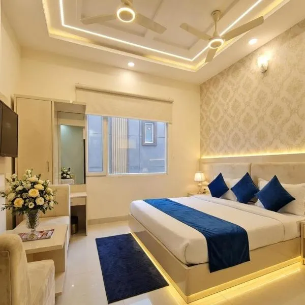 Hotel Sky Nest Suites Near Delhi IGI Airport, хотел в Ню Делхи