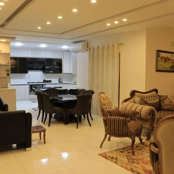 شقه smile 16, hotel sa Irbid