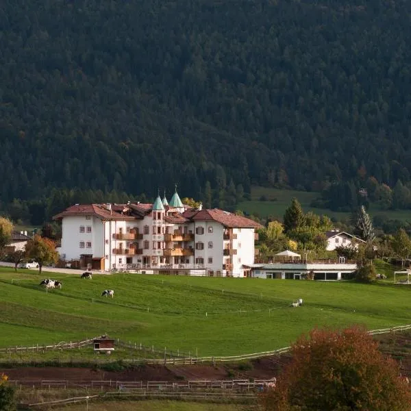 Hotel Rosa Resort, hotel v destinaci Cavareno