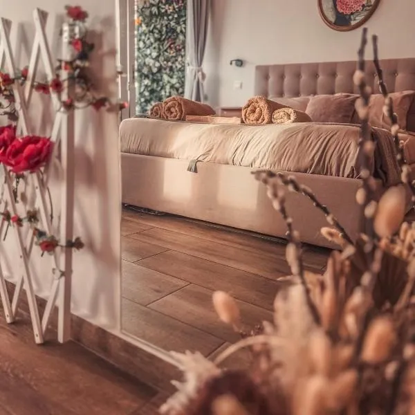 Bohemian Rhapsody – hotel w Pafos