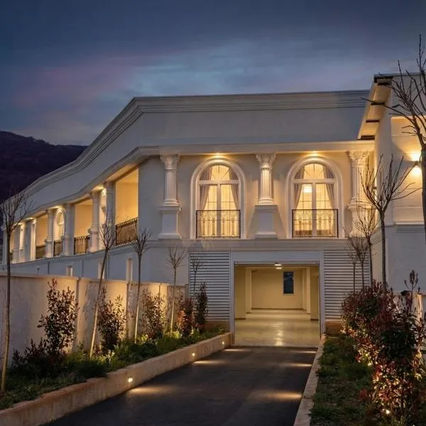 Leo Hotel, hotel i Kukës