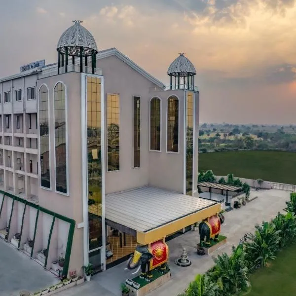 Enrise By Sayaji Amravati, hotel di Amrāvati