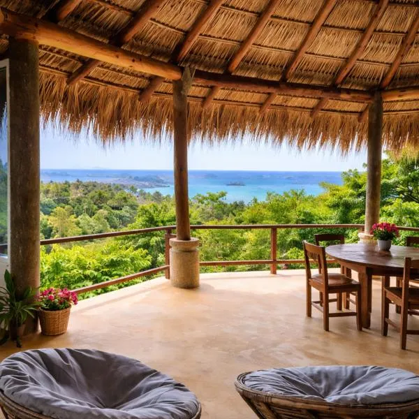 Villa Luna de Miel, hotel v destinaci Mazunte