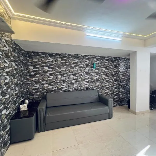 Marita Apartment 2bhk City Homes, hotel a Bombai
