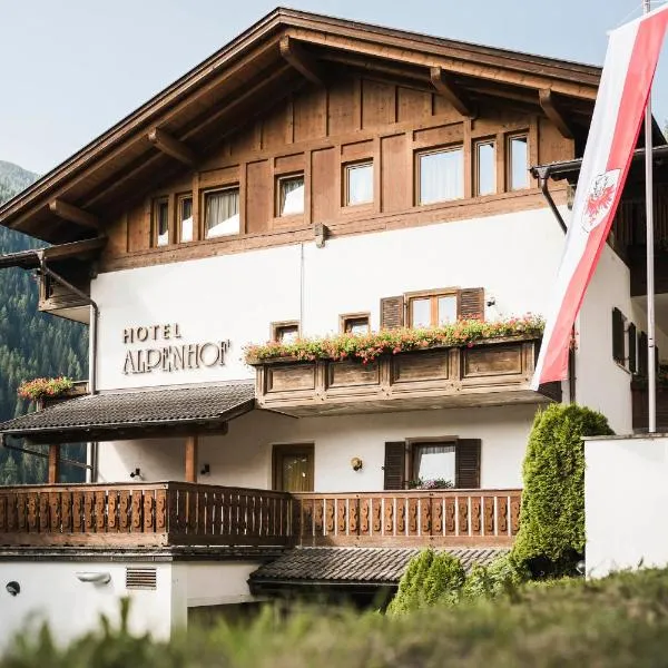 Hotel Alpenhof, hotel em Ultimo