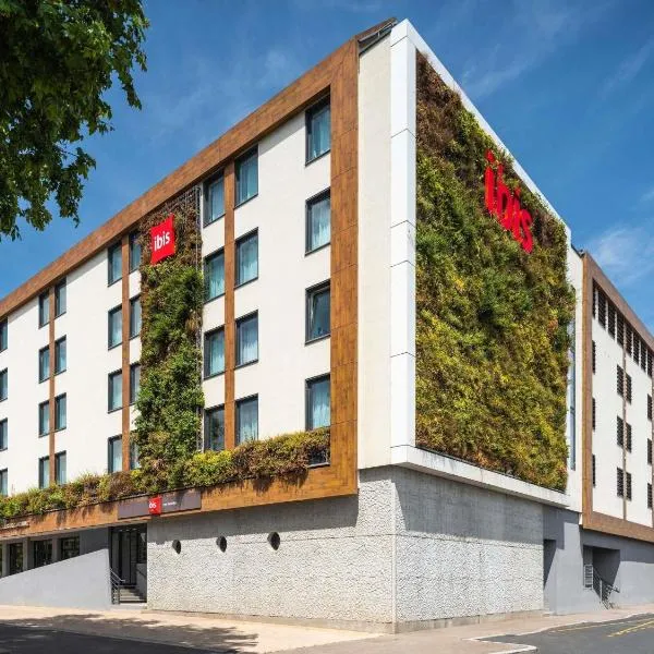 ibis Lyon Sud Oullins, khách sạn ở Oullins