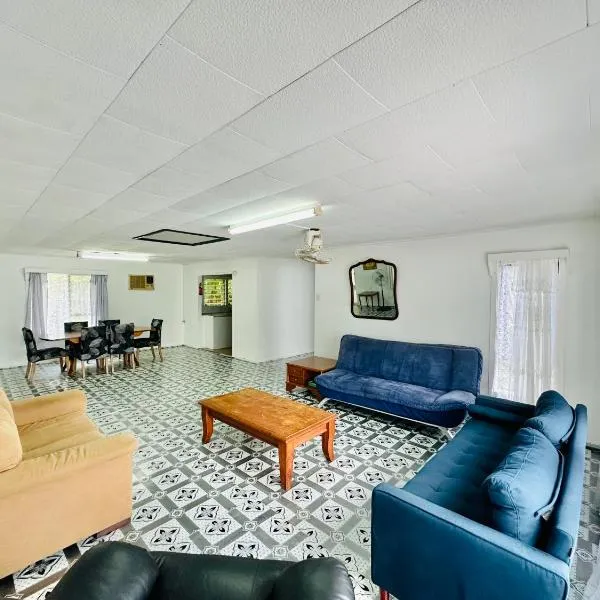 Ocean Cottage - Entire Place in Nukualofa Town Center, hotel v destinaci Nuku‘alofa