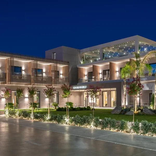 GRAND PATELLI, hotel v destinaci Mirina