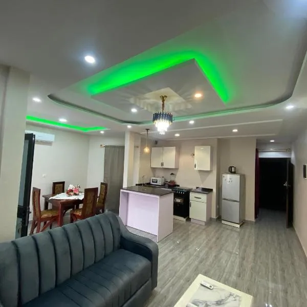 Studio au goudron à Nsimeyong Yaoundé, khách sạn ở Yaoundé
