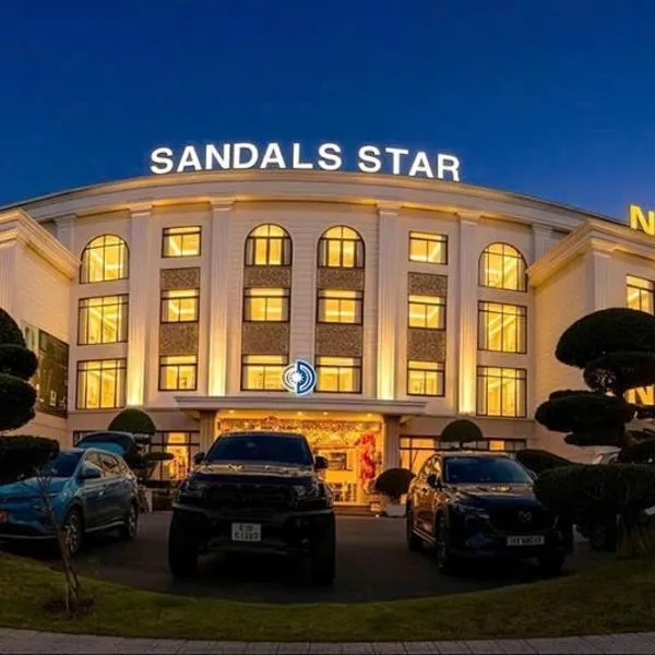 Ðưc Trọng में, होटल Sandals Star Hotel