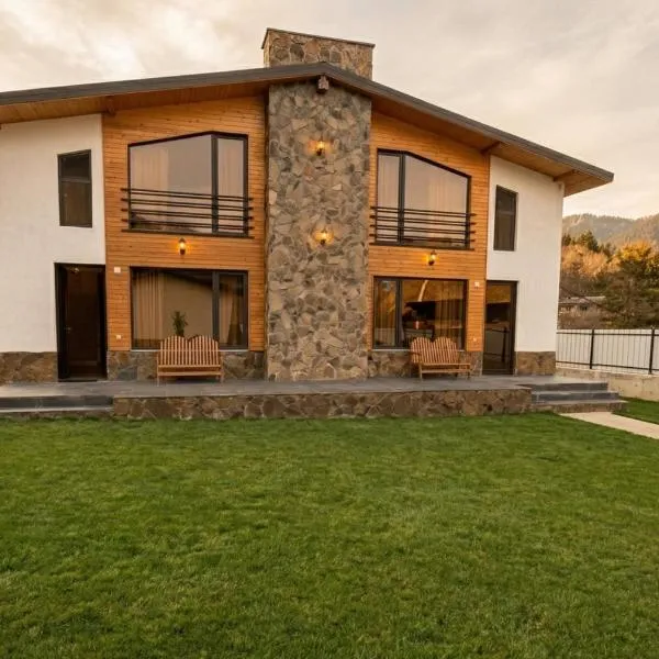 MV Cottage 1 - Two-Bedroom Villa, hotel i Tsemi