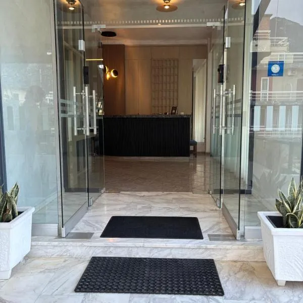 Therma Hotel, ξενοδοχείο στα Λουτρά Υπάτης