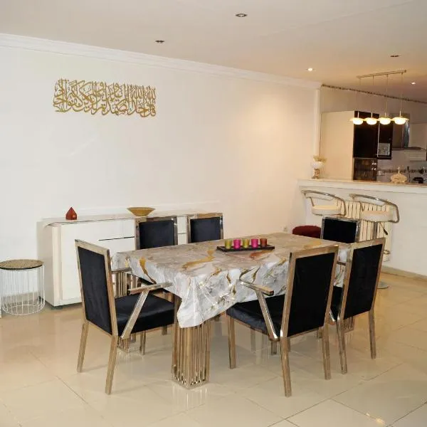 Duplex T3 résidence Djnen el Bey, Hotel in Annaba