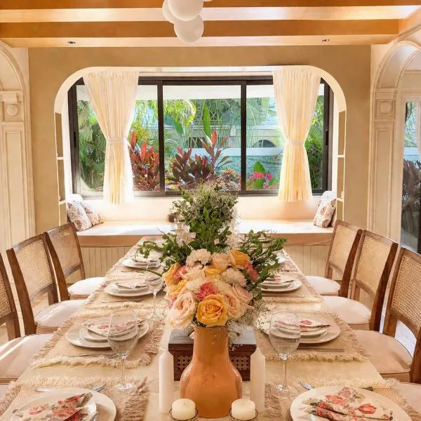 The Elysian Morjim 155 Meters to Morjim Beach, hotel a Morjim