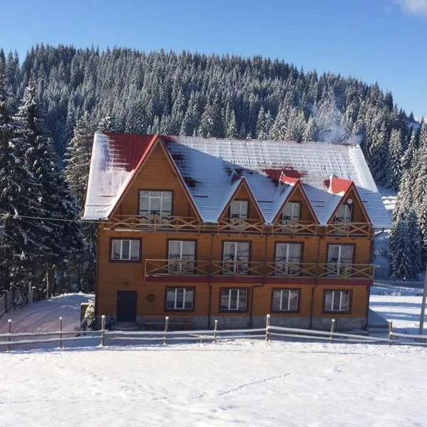 Dream House、ヤブルニツァのホテル