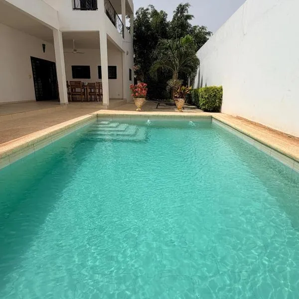 Villa Mame Antou - Piscine sans vis-à-vis - plage à 5 min - 8 personnes, hotel v mestu Ngaparou