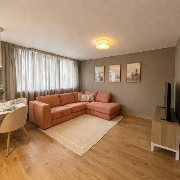 NEW! Two-bedroom apartment in the heart of Põltsamaa!, hotel in Põltsamaa