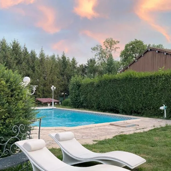 Domaine de la Moivre - Ferme de charme & piscine, hotell sihtkohas Saint-Jean-sur-Moivre