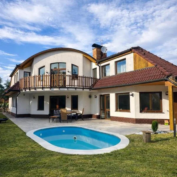 Villa Grande Praha, hotel in Praag