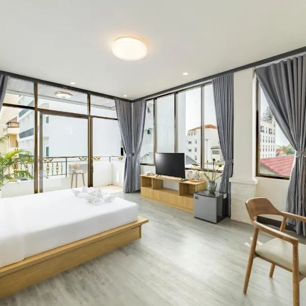 Peaceful 2 Hotel, hótel í Vientiane