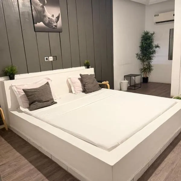 K-Residence Palmeraie, hotel v destinaci Abidžan