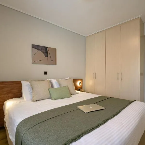 Elise Apartments Airport by Airstay, hotel i Spáta