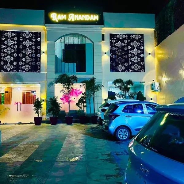 Ram Anandam inn, hotel a Ayodhya
