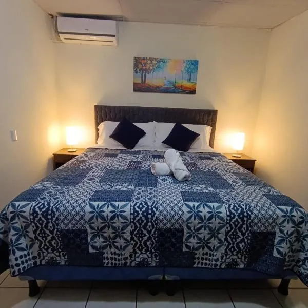 Hotel Sueños, hotel di San Salvador