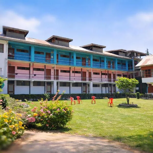 Hotel New Sahil - Srinagar, hotel di Srinagar
