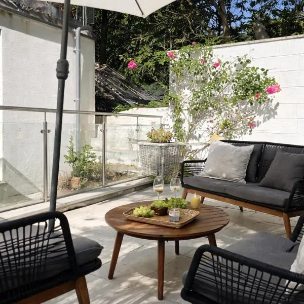 Elegant Luxury Apartment - Terrace & Prime Location, hotel v Luxembourgu