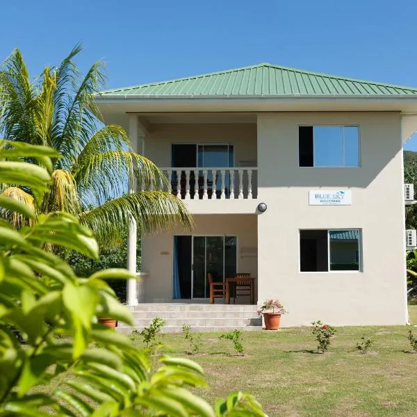 Blue Sky Self Catering, hotel en Grand Anse