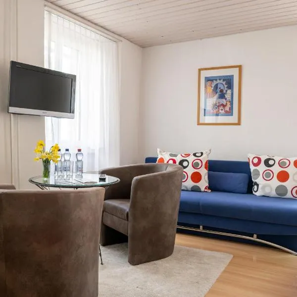 Hotel Altstadt, hotel u gradu Erlach