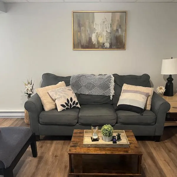 Simply Camia Inn- 1 Bedroom Apartment, hotel em Clarenville