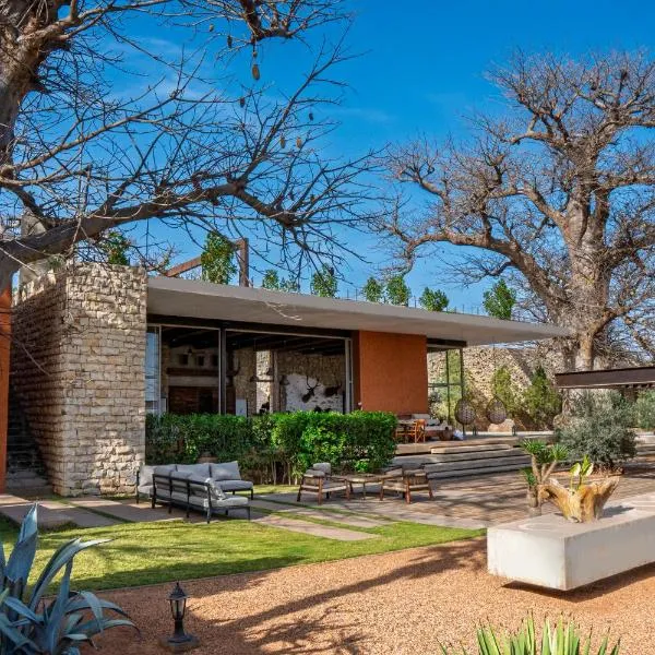 Casa del Toro Luxury Ranch, hótel í Nguékokh